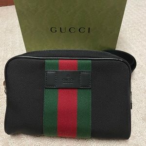 Authentic Gucci Fanny pack